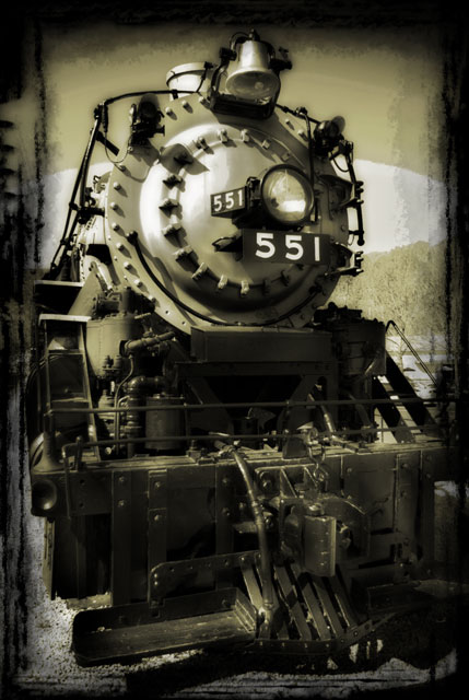 Engine 551