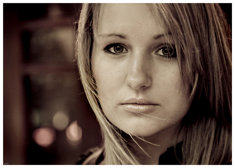 _DSC2709 nina 2nd front[1]. 2 800 .jpg