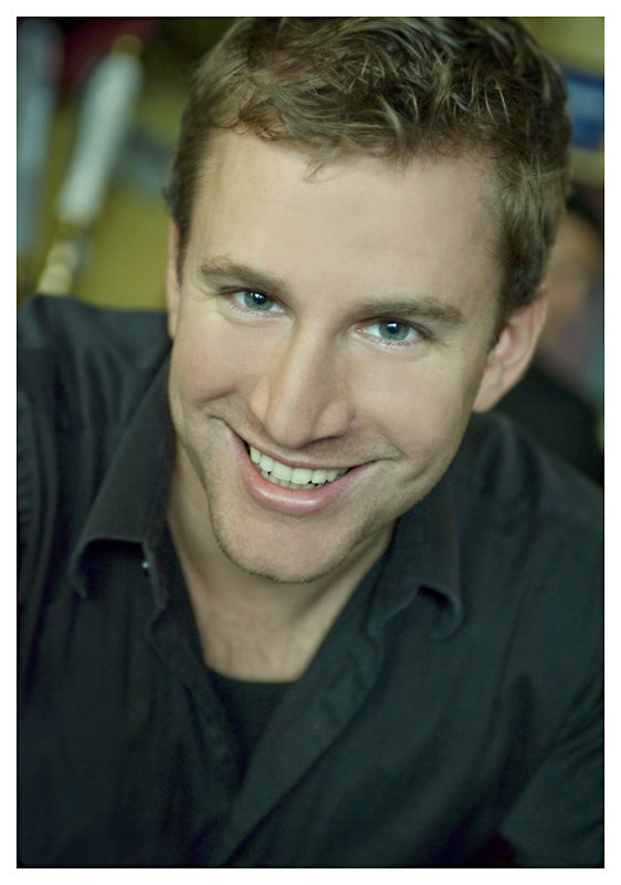 _DSC0657 New Headshot 800.jpg