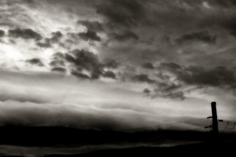 dark ocean in the sky...no line.jpg