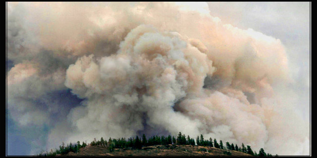"Rayliegh Smoke Cloud"