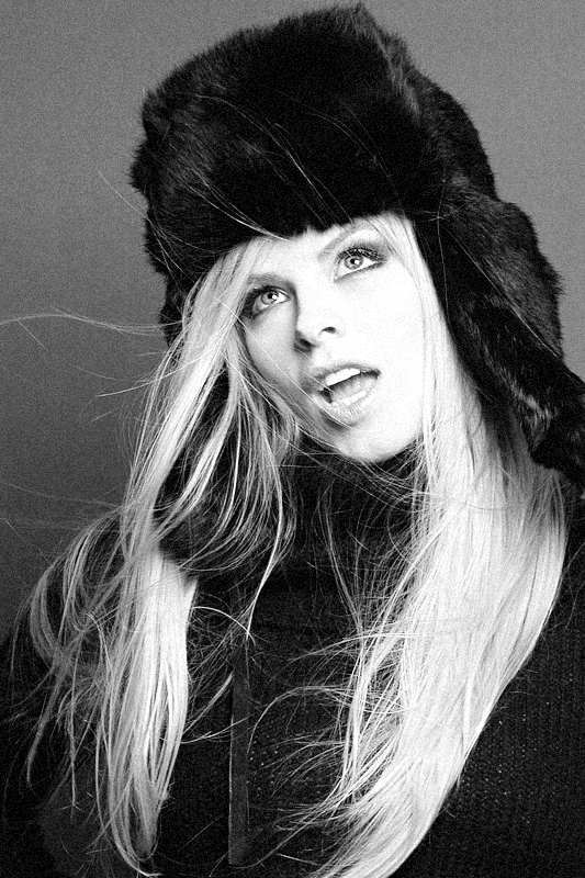 Arndís in B/W