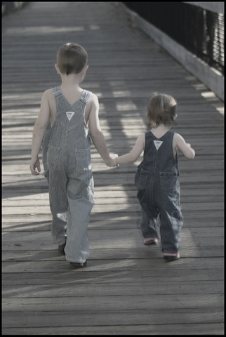 Holden & Ava