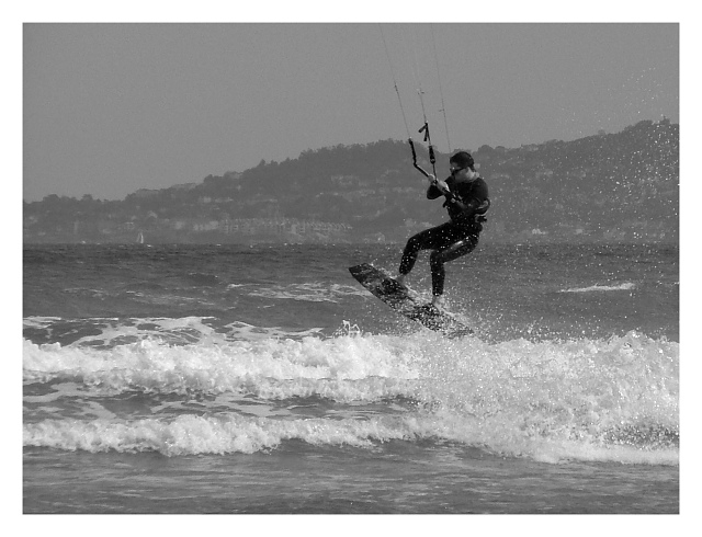 Kite surfing (1)