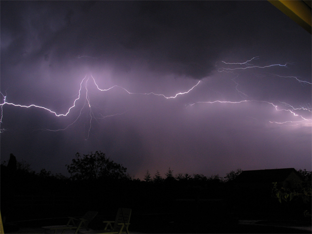 Lightning-1.jpg