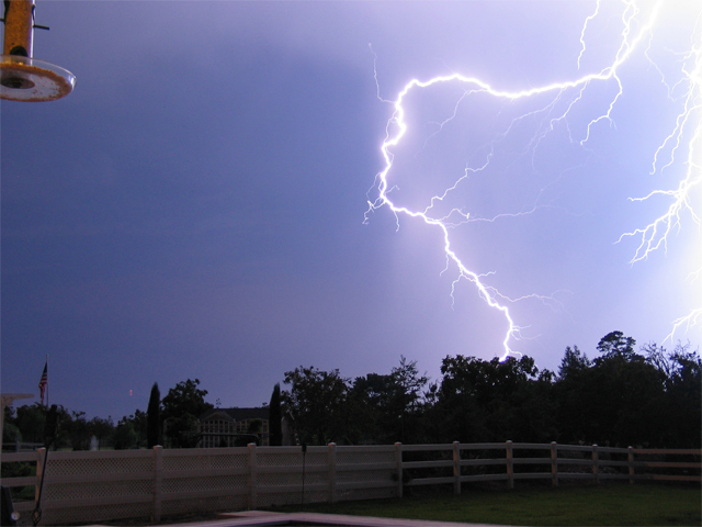 Lightning-3.jpg