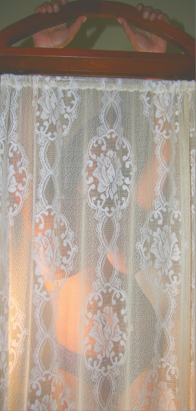 Dressing Screen 1 of 2