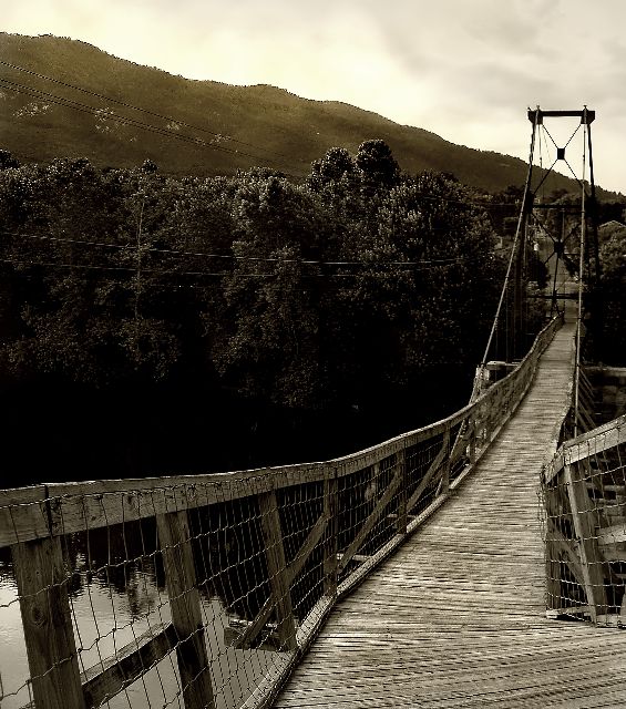 Swinging Foot Bridge Entrance