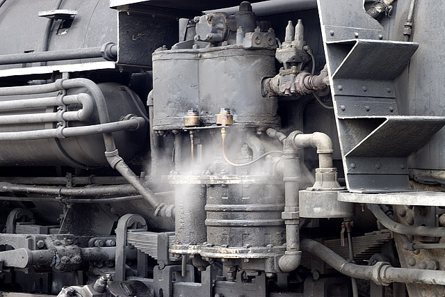 Railroad steam engine machinery