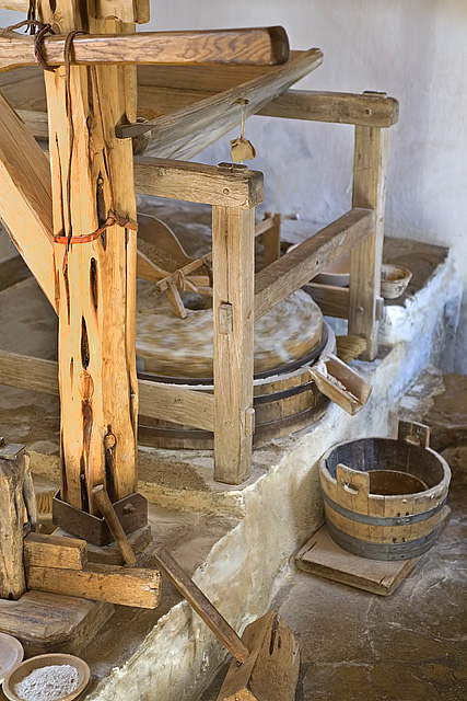 water-wheel-flour-grinder.jpg