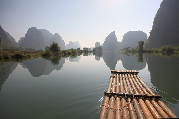Bamboo Rafting, Yang Shou, Guilin