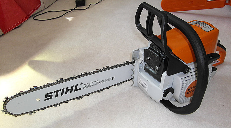 Stihl_MS230
