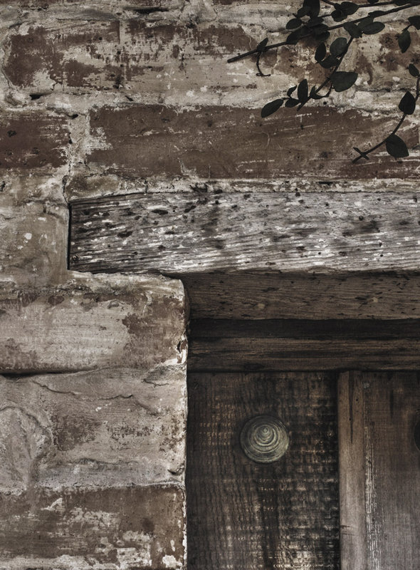 Puerta Colonial