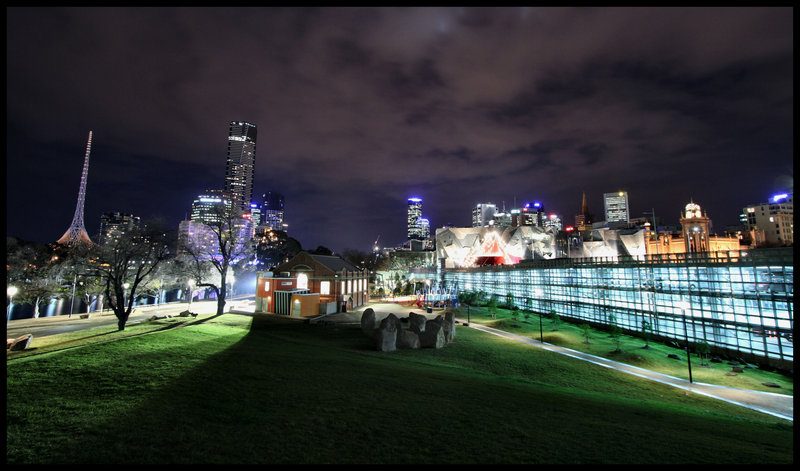 melbourne by night