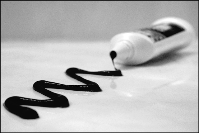 toothpaste_1464edit2-b&w.jpg