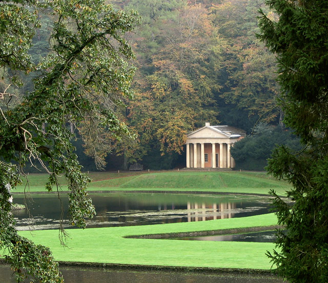 Temple-2-Fountains--Abbey.jpg