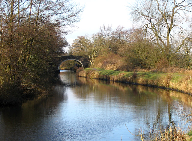 Leed-Liverpool canal2.jpg
