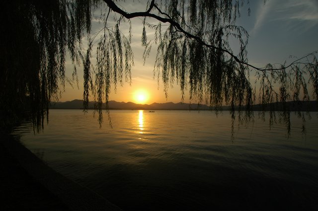 Sunset West Lake.JPG