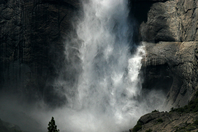Waterfall Spray 1