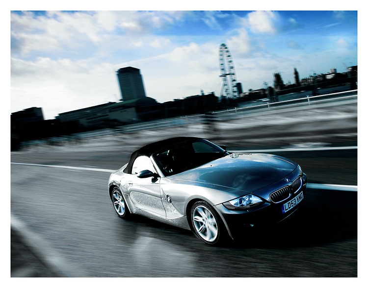 BMW Z4 Over Waterloo Bridge