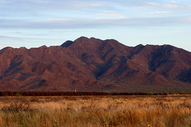 santanmtns.jpg