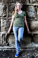 jess-under-bridge-carp-2010-1