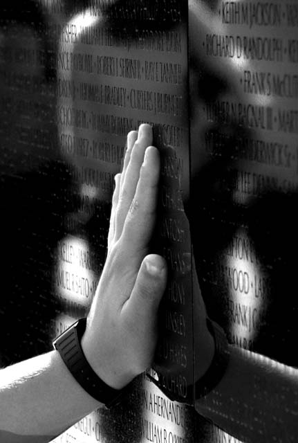 NamHands02
