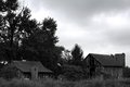 0048-barn-bw.jpg