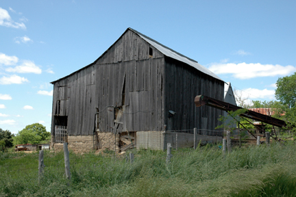 Barn-02