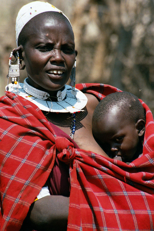 1AV5-036_33_Masai mother and child.jpg