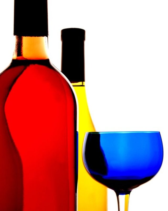 Abstract Glassware Design