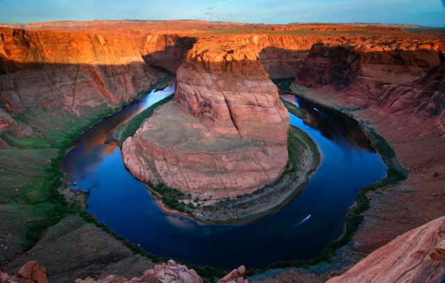 Horseshoe Bend in the Early Morning Light