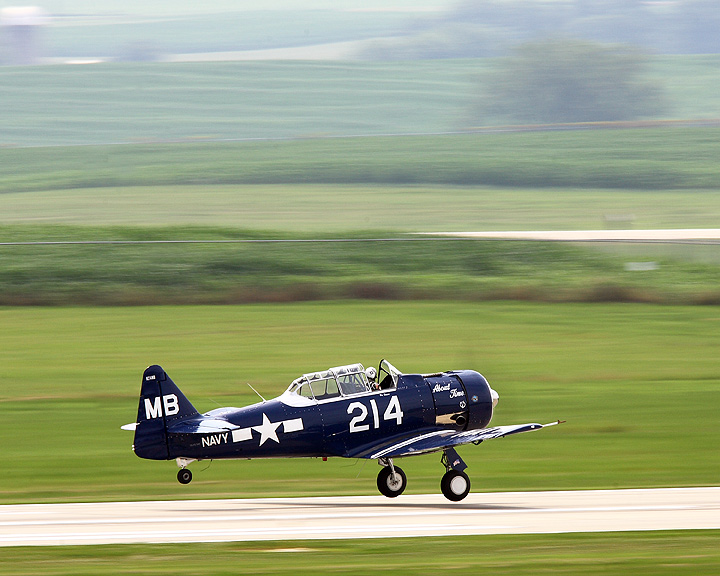 AT-6 trainer
