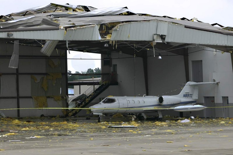 Lear-in-Hanger-web.jpg