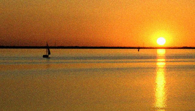 Sunset @ Lake Hefner, OKC.jpg