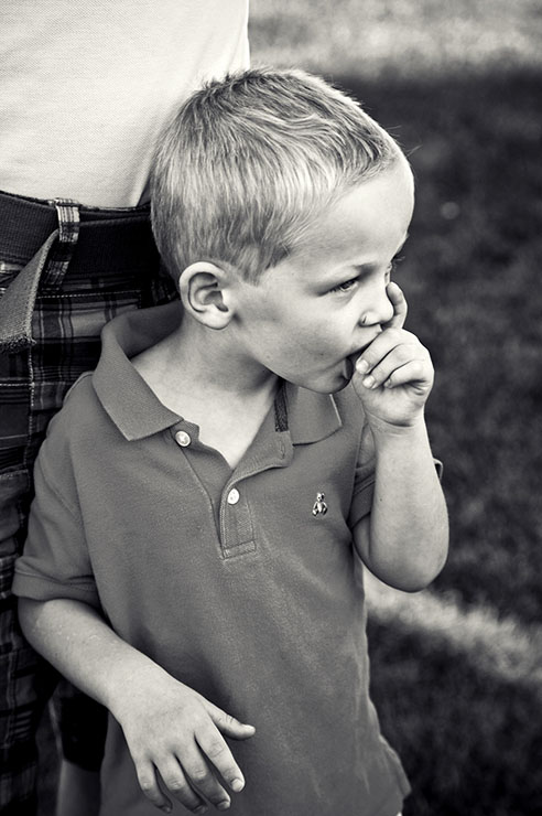 little boy at the school picnic
