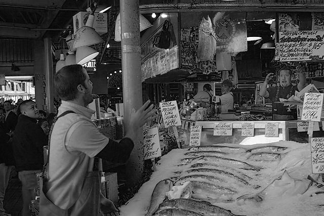 Flying Salmon @ Pike Place