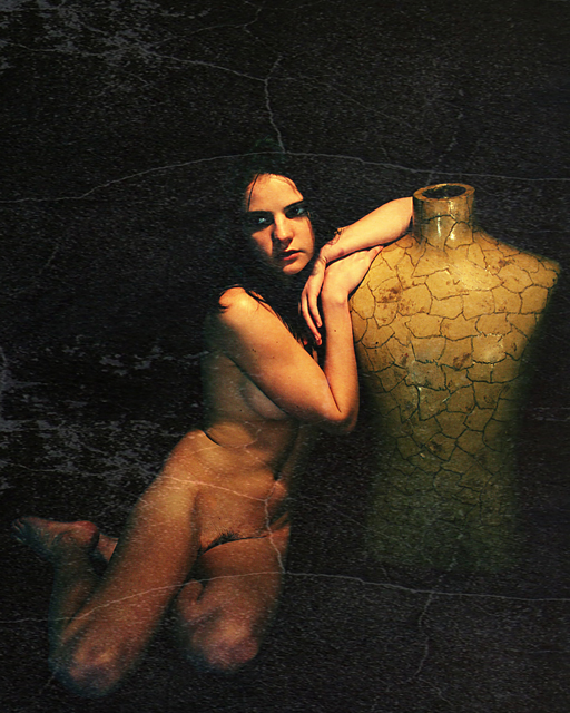 nude