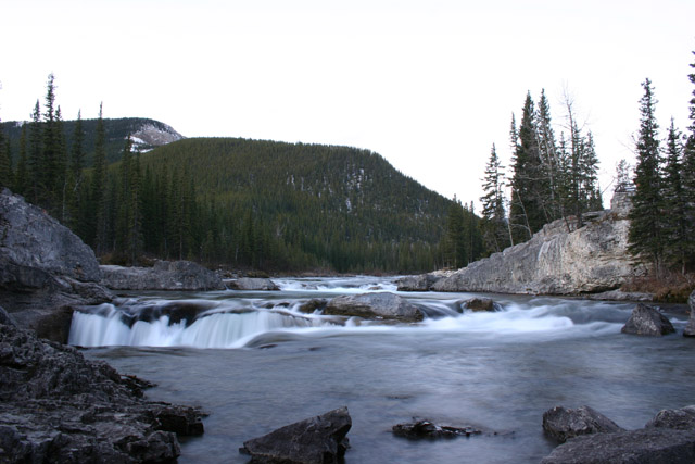 elbow falls 028sm.jpg