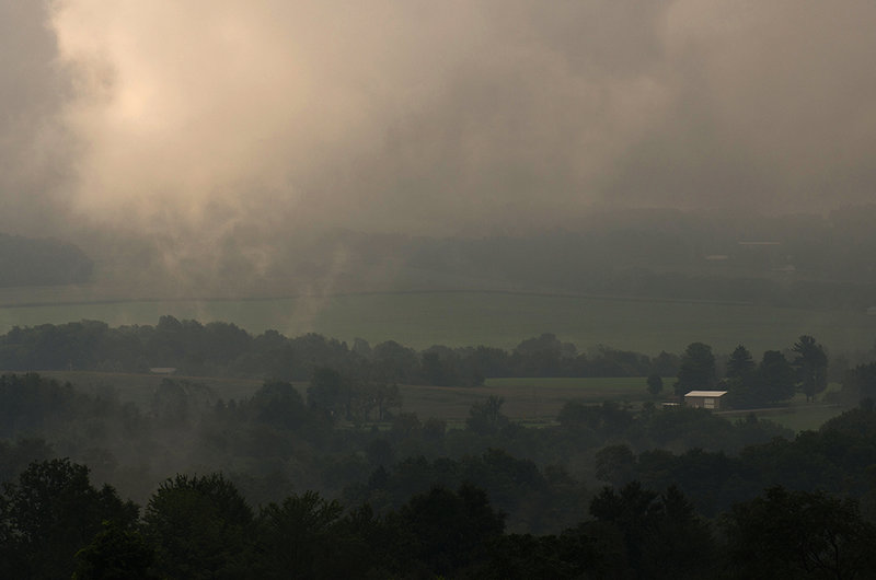 barn_fog-4957