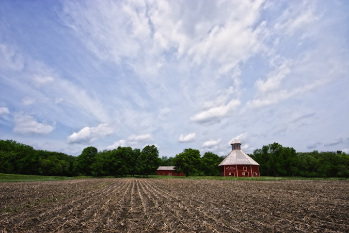 Day 08 - Door County Barn