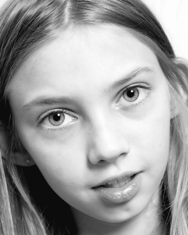 Portrait - 03  - Taylor