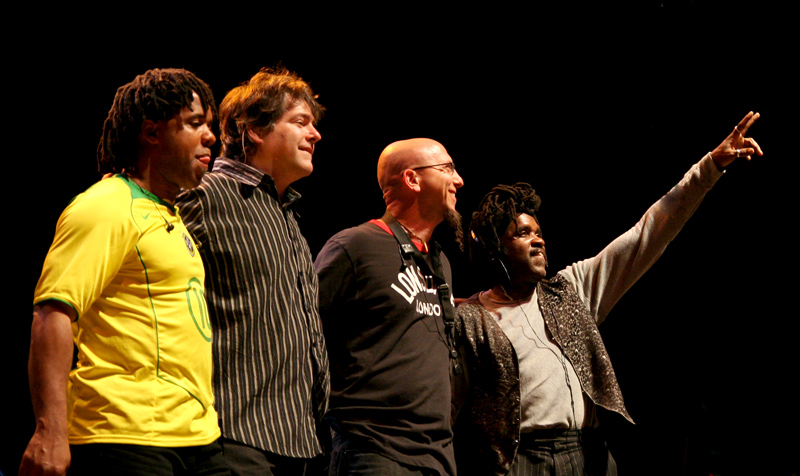 Bela Fleck and the Flecktones (end of concert)