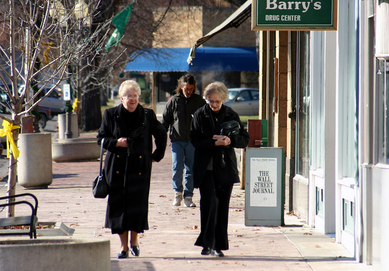 46685331-L.jpg