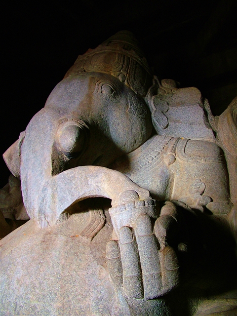Monolithic Ganesh