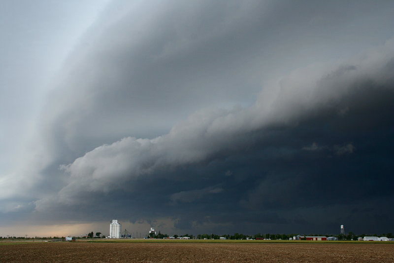 Storm rolling into town