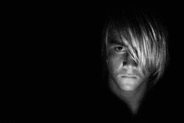 Tom - The Dark Side