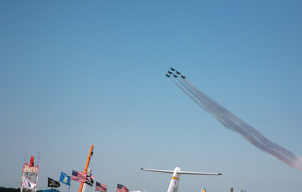 Fly By 3