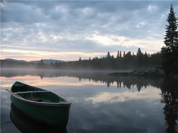 Peaceful Morning on Holland Pond