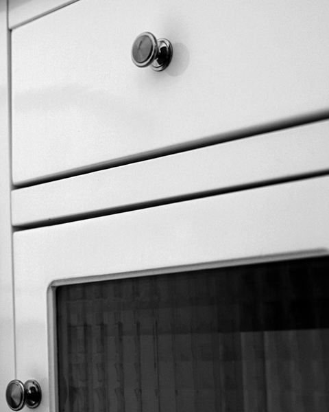 20050921072308_cabinet.jpg